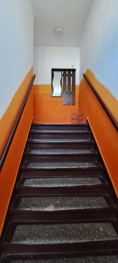 Apartament Alcatraz Z Kominkiem קאמיינה גורה מראה חיצוני תמונה