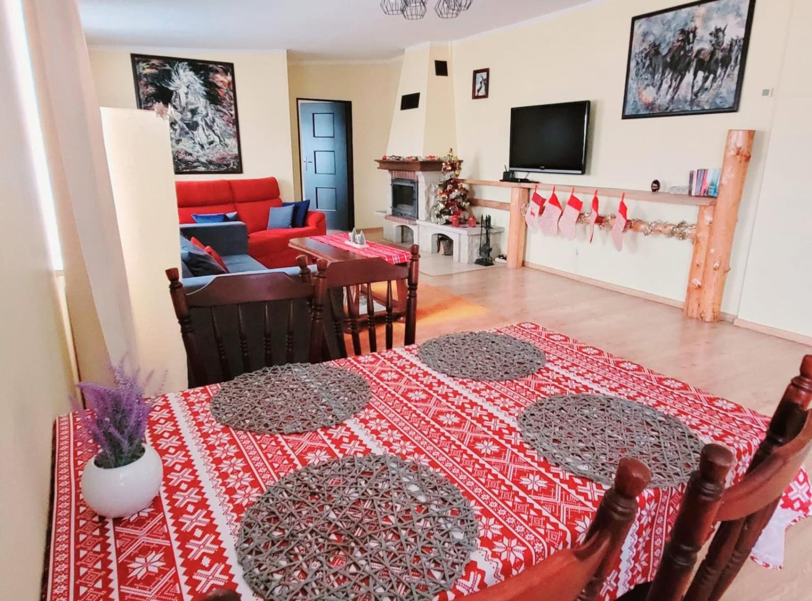 Apartament Alcatraz Z Kominkiem קאמיינה גורה מראה חיצוני תמונה